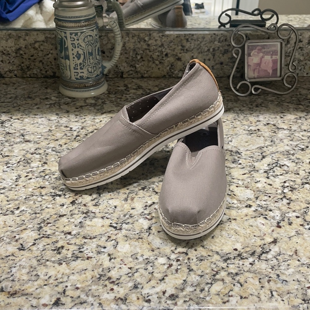 Bob shoes/flats